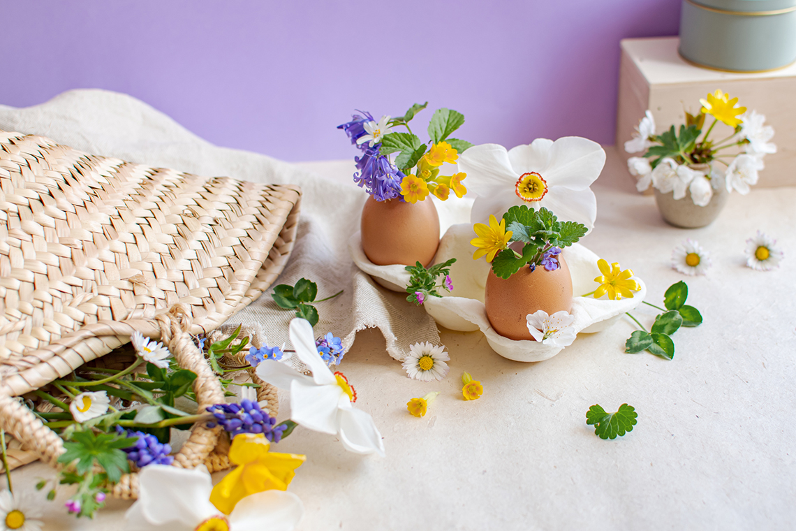 Un centre de table DIY en porcelaine froide pour Pâques