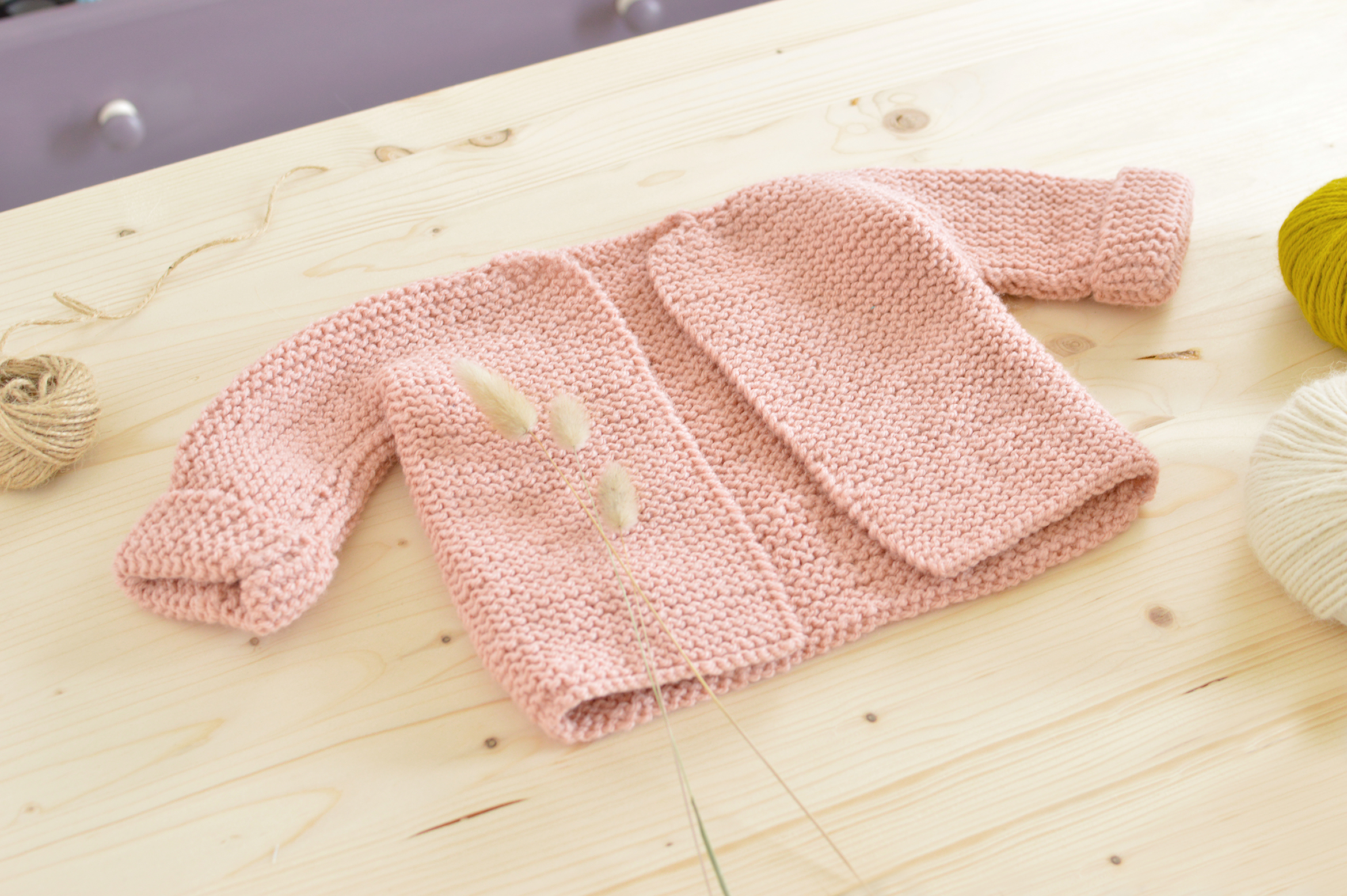 modele tricot gilet bebe point mousse